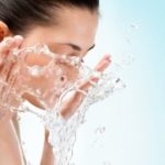 Die drei wichtigsten Schritte um Akne und Hautunreinheiten zu beseitigen